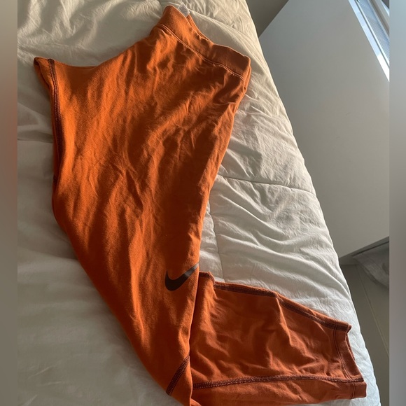 Nike leggings - Picture 1 of 3